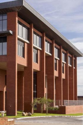 NMU Business School - Professional Exterior facade