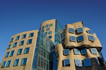 Dr Chau Chak Wing Building. Image © 2015 Jacqui Dean